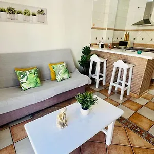 https://apartamento-jimena-cadiz-en-el-centro-de-nerja.es-andalucia.com